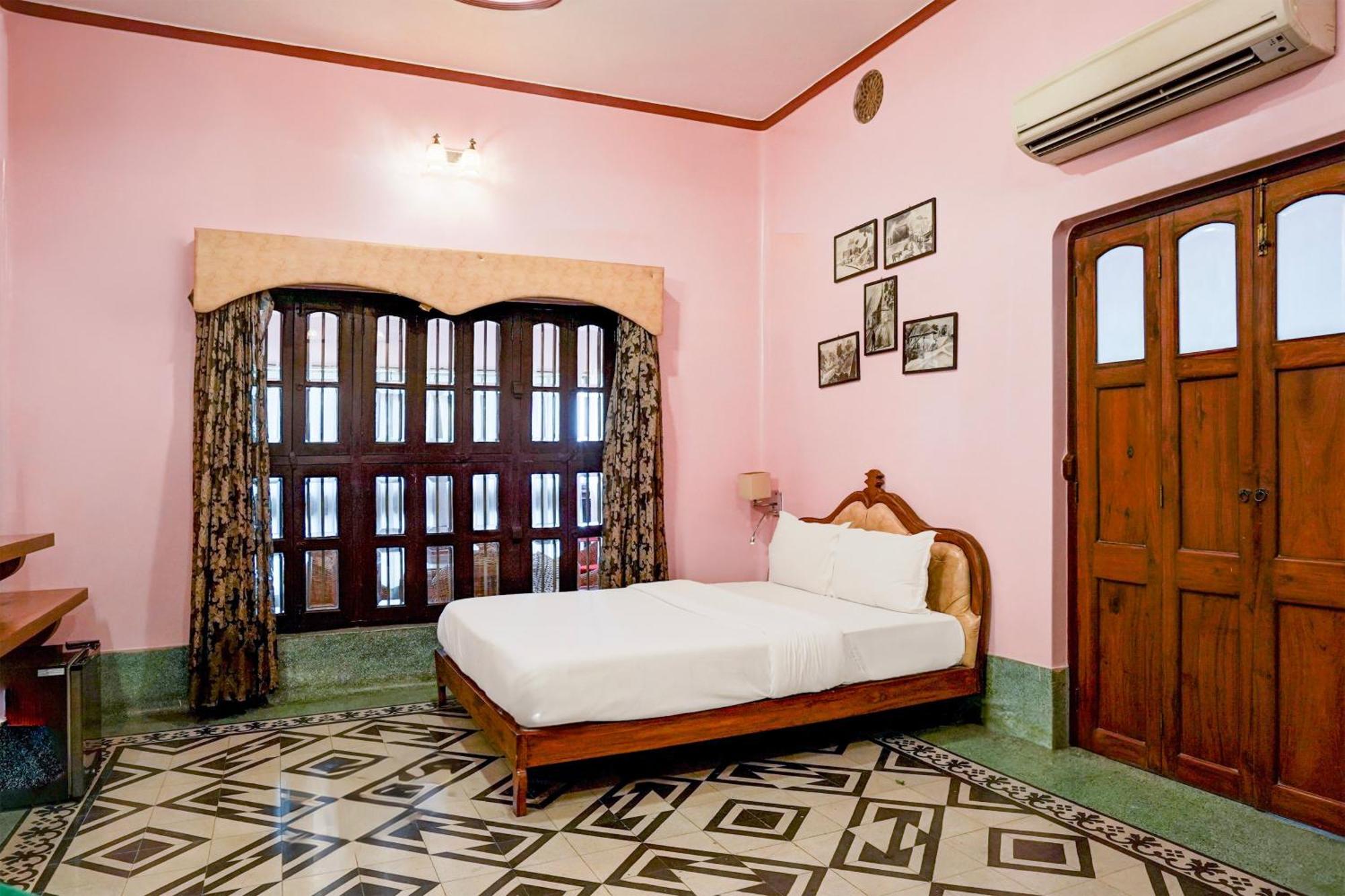 Palette Heritage Scindia Ghat Varanasi Exterior photo