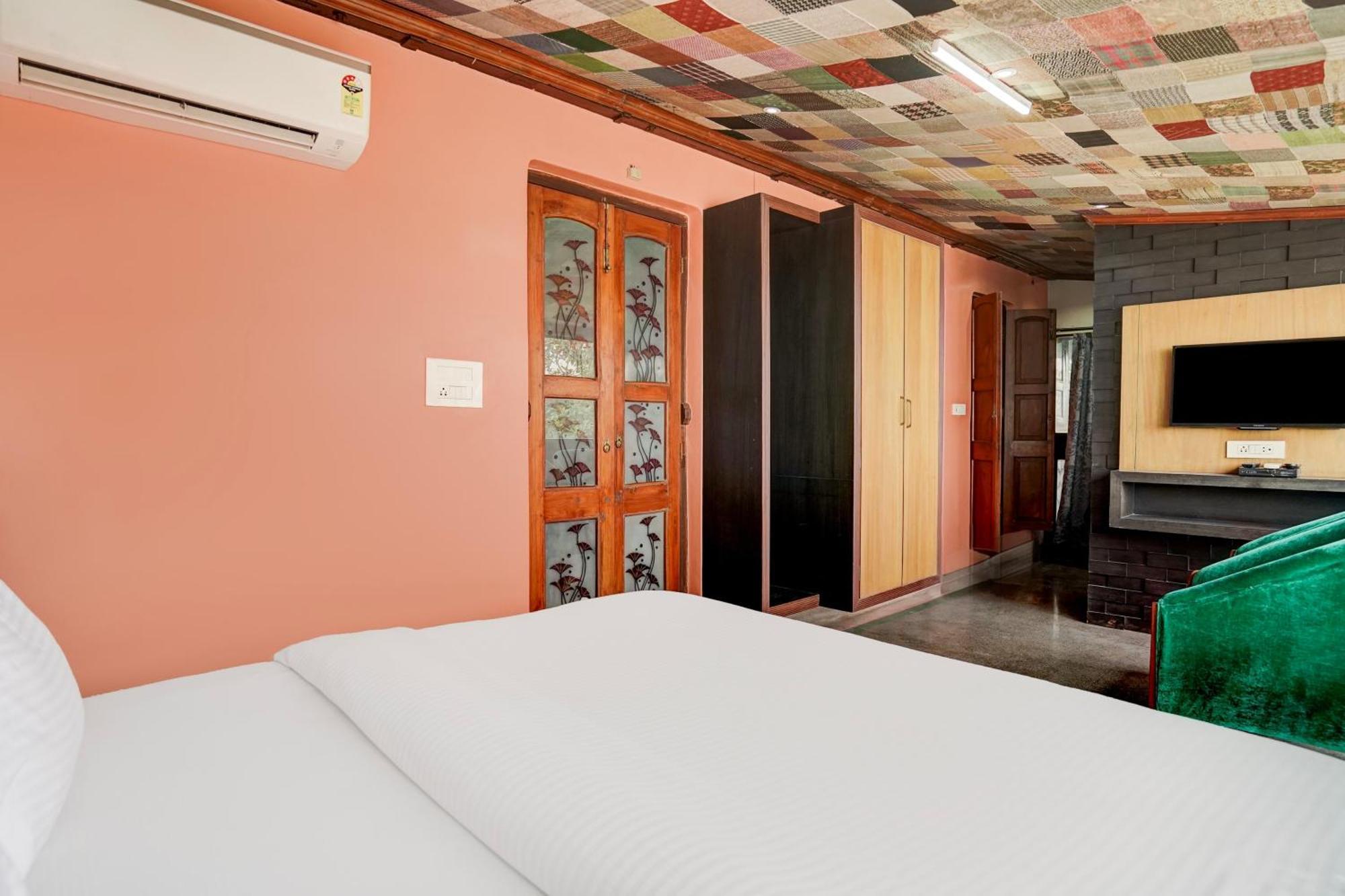 Palette Heritage Scindia Ghat Varanasi Exterior photo