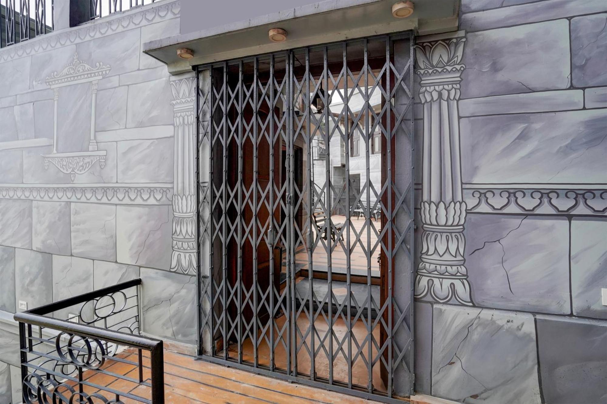Palette Heritage Scindia Ghat Varanasi Exterior photo